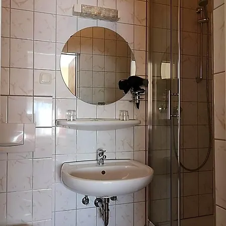 Koeln-bonn Hotel 3*